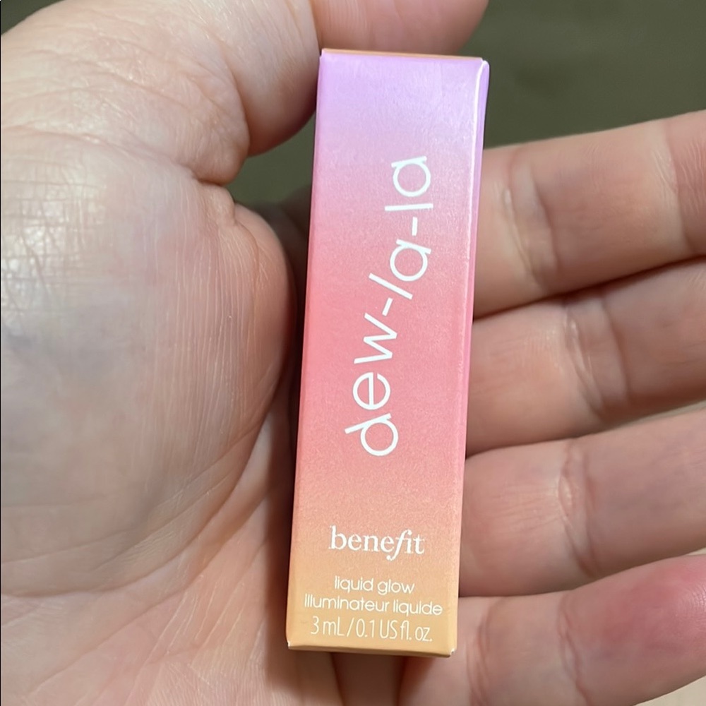 3ml Benefit Highlighter light medium Radiant Glow